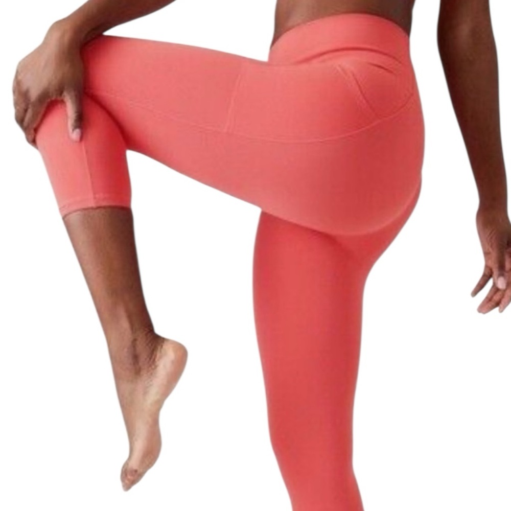 Athleta Vibrant Coral Salutation Stash Pocket ll Capri Leggings New with Tags